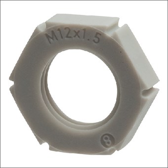 Wiska Moer, EMUG M12